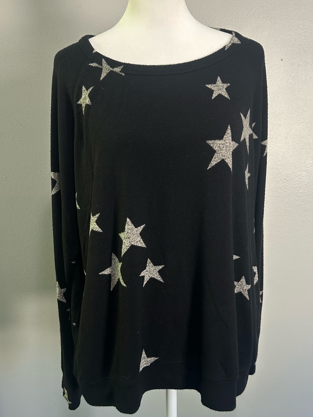 Buffalo David Bitton Black Star-Print Sweater Crewneck Soft Light Cozy